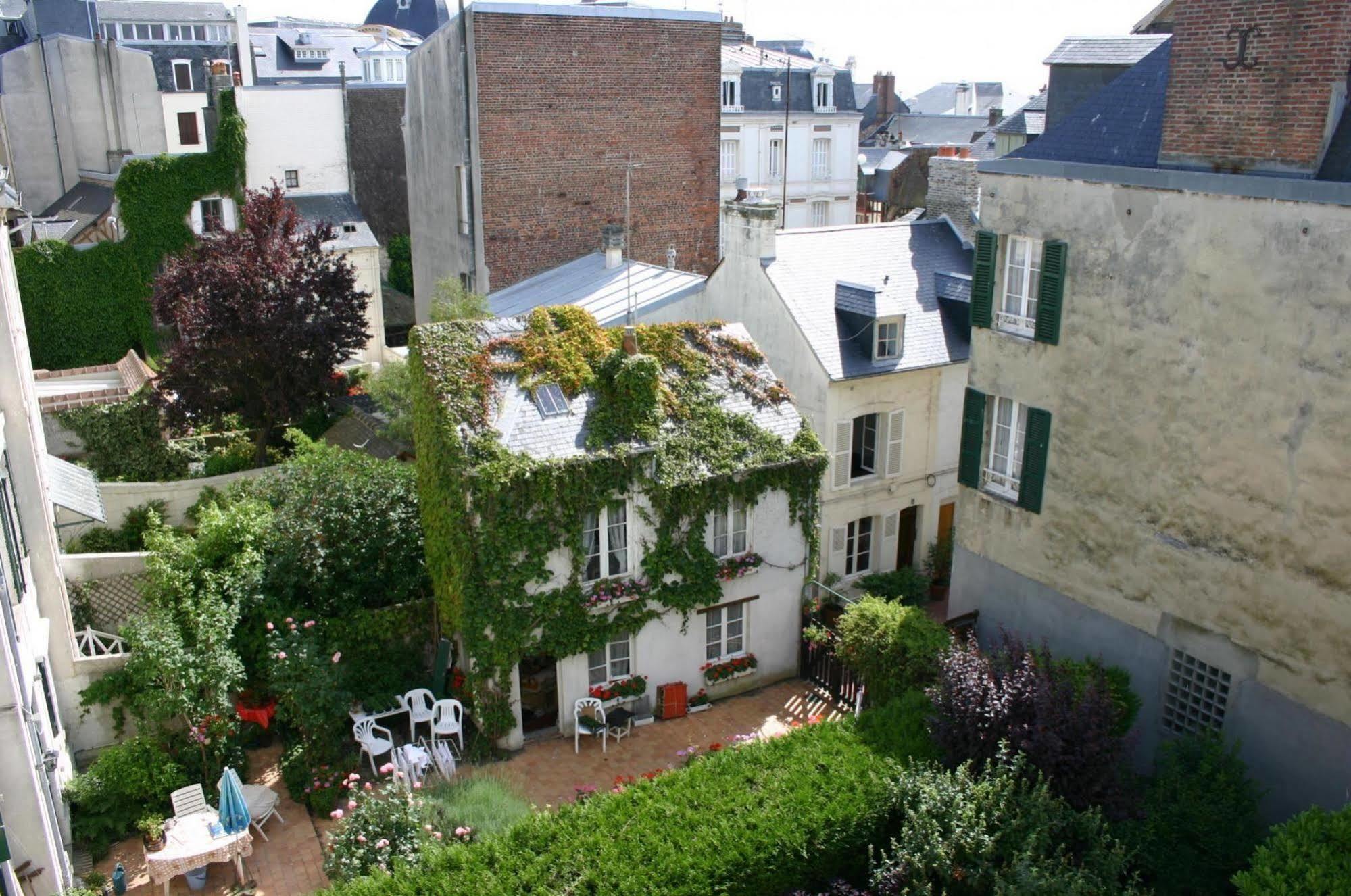 Hotel Le Reynita Trouville-sur-Mer Kültér fotó